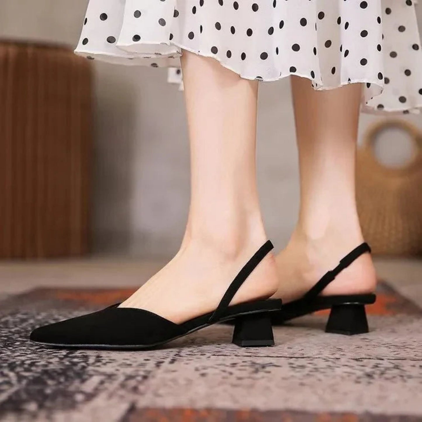 Oussama | Dames slingback pumps met lage hak en spitse neus