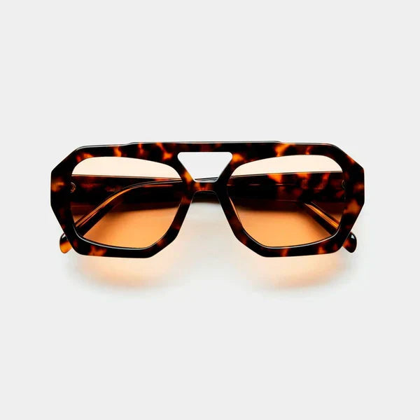 Madeleine | Zonnebril voor Dames – Trendy Design en Onmiskenbare Stijl voor Lente en Zomer
