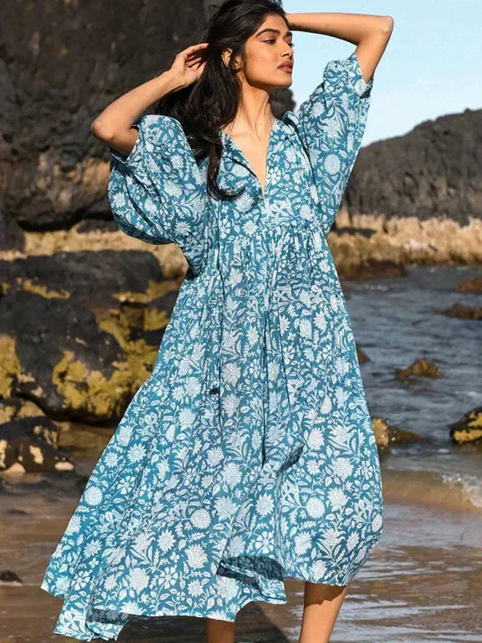 Frieda | Zomerjurk voor Vrouwen in Multicolor – Lichtgewicht en Speelse Pasvorm met Halve Mouwen