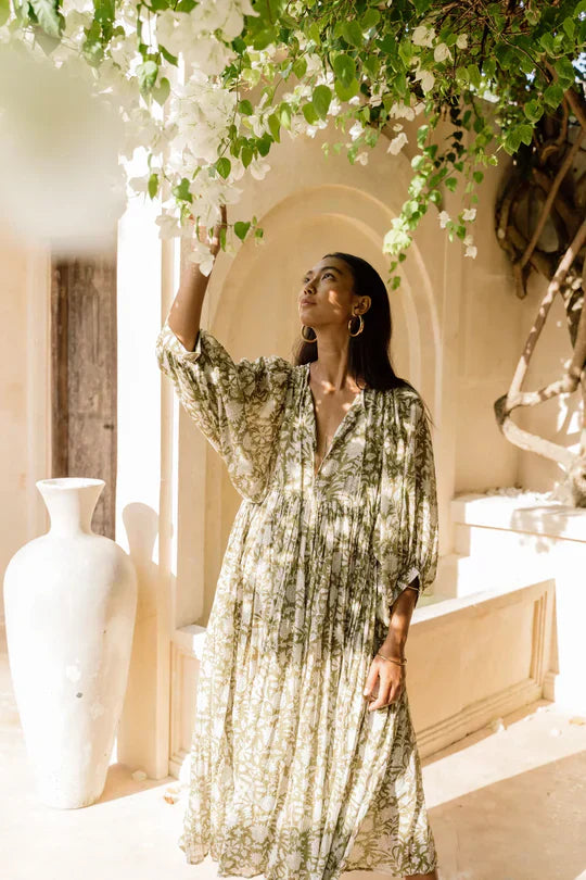 Frieda | Zomerjurk voor Vrouwen in Multicolor – Lichtgewicht en Speelse Pasvorm met Halve Mouwen
