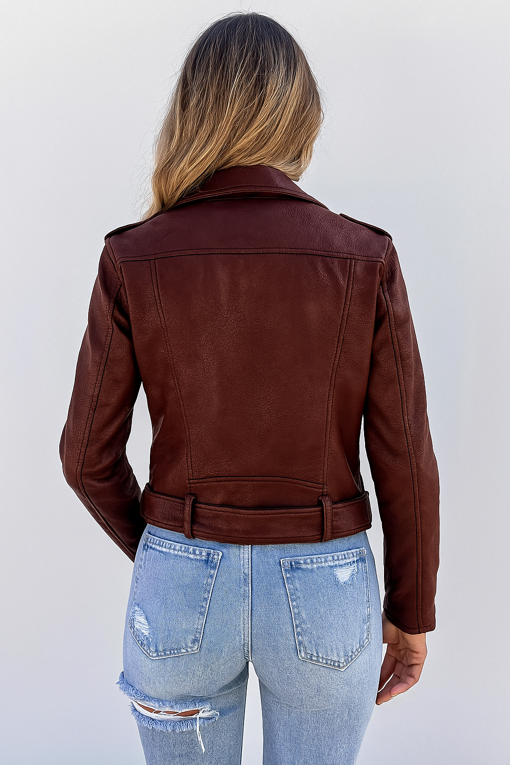 Danique Leren Bikerjack voor dames | Slank leren jack met asymmetrische rits en metalen details