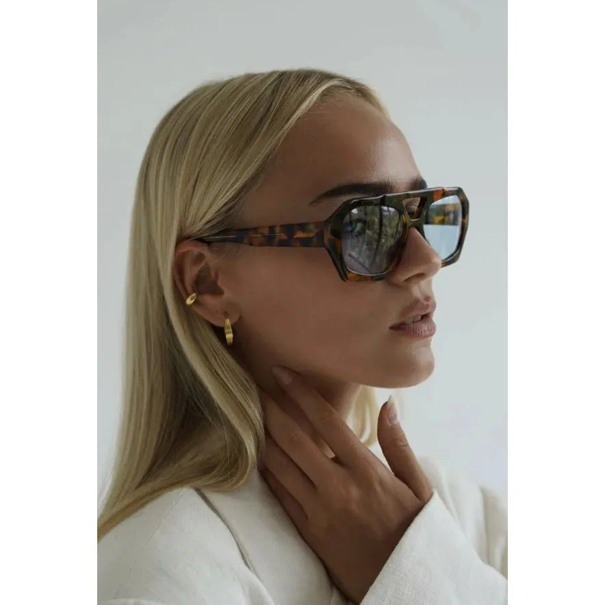 Madeleine | Zonnebril voor Dames – Trendy Design en Onmiskenbare Stijl voor Lente en Zomer