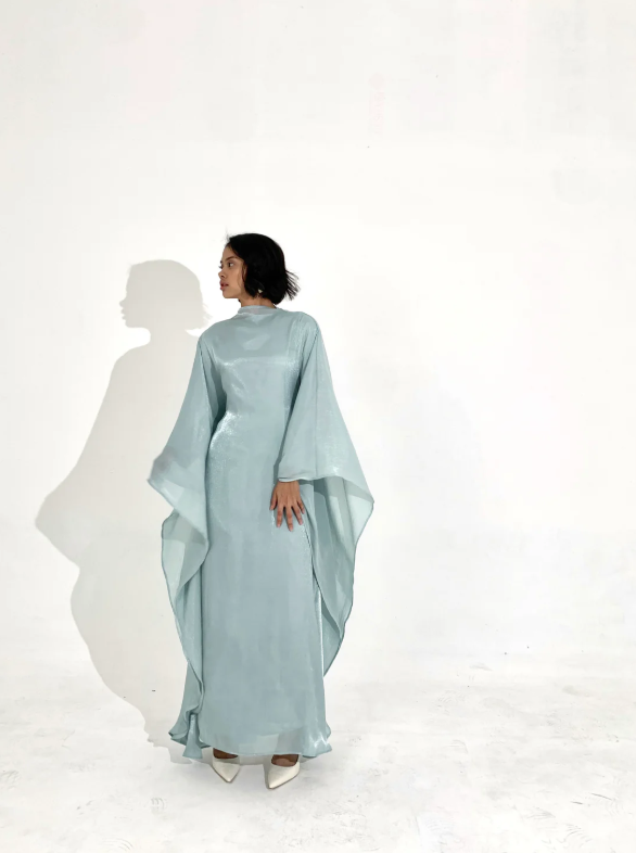 Esra Maxi Jurk | Damesjurk met vleermuismouwen en luxe minimalistische uitstraling