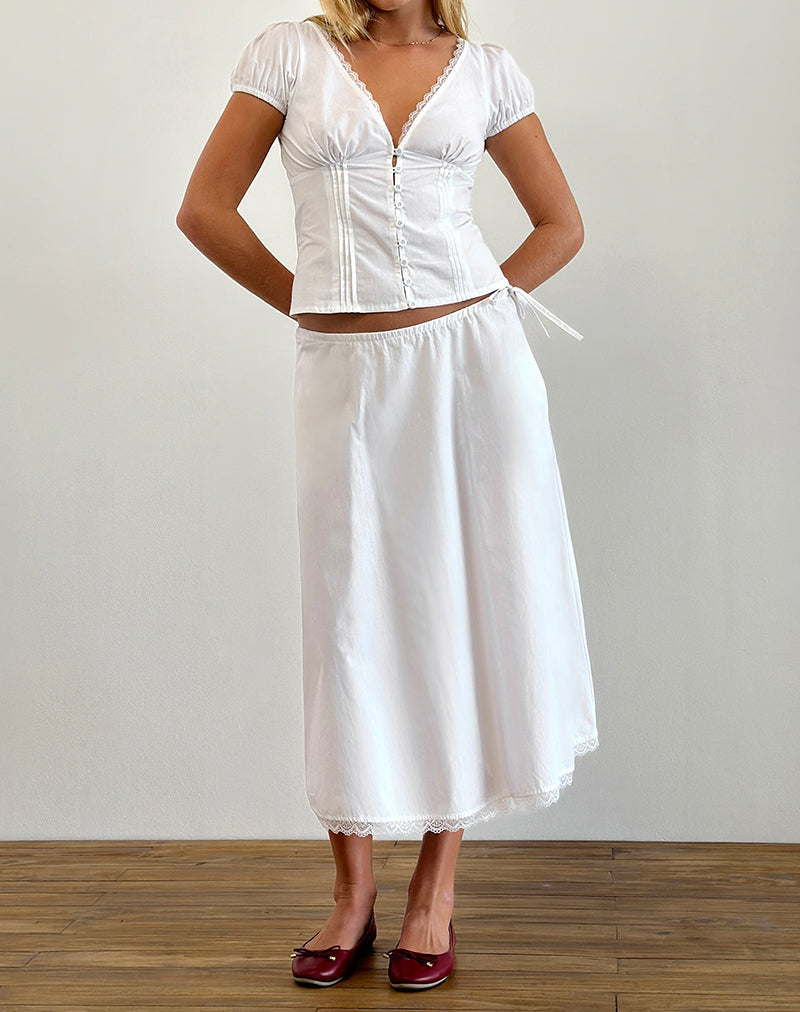 Melinda | Getailleerde Dames Blouse – Korte Pofmouwen & Kanten V-Hals voor een Elegante Look