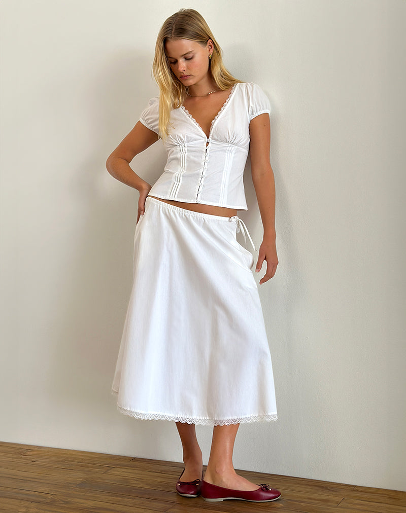 Melinda | Getailleerde Dames Blouse – Korte Pofmouwen & Kanten V-Hals voor een Elegante Look