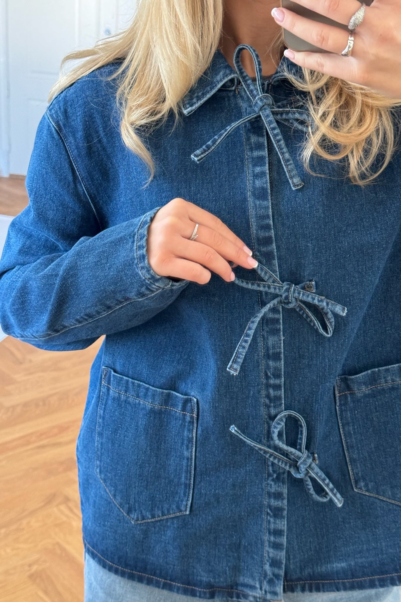 Tessa | Dames Spijkerjack van Katoen – Getailleerde Pasvorm voor een Tijdloze Casual Look