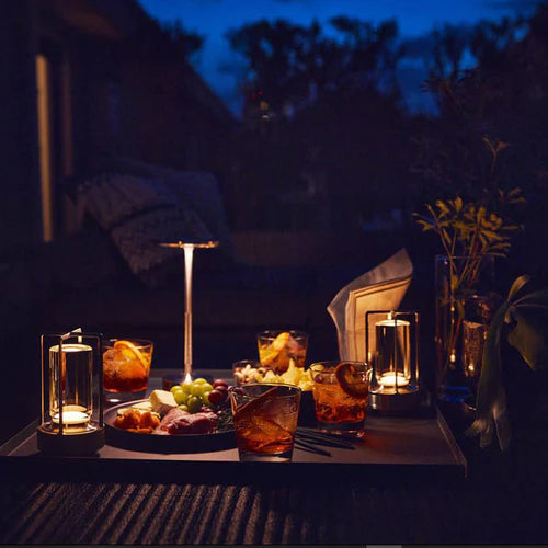 Draadloze Tafellamp – Metaal en Glas, Scandinavisch Design voor Woonkamer of Slaapkamer