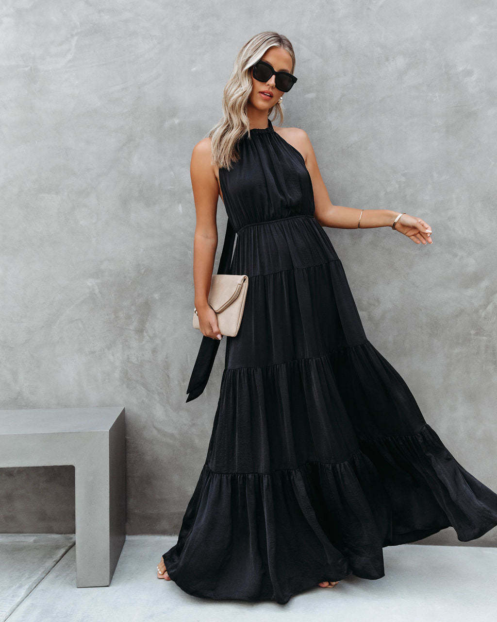 Ariane | Dames Halterjurk – Maxi Lengte met Gelaagde Rok en Tailleband van Ademend Materiaal