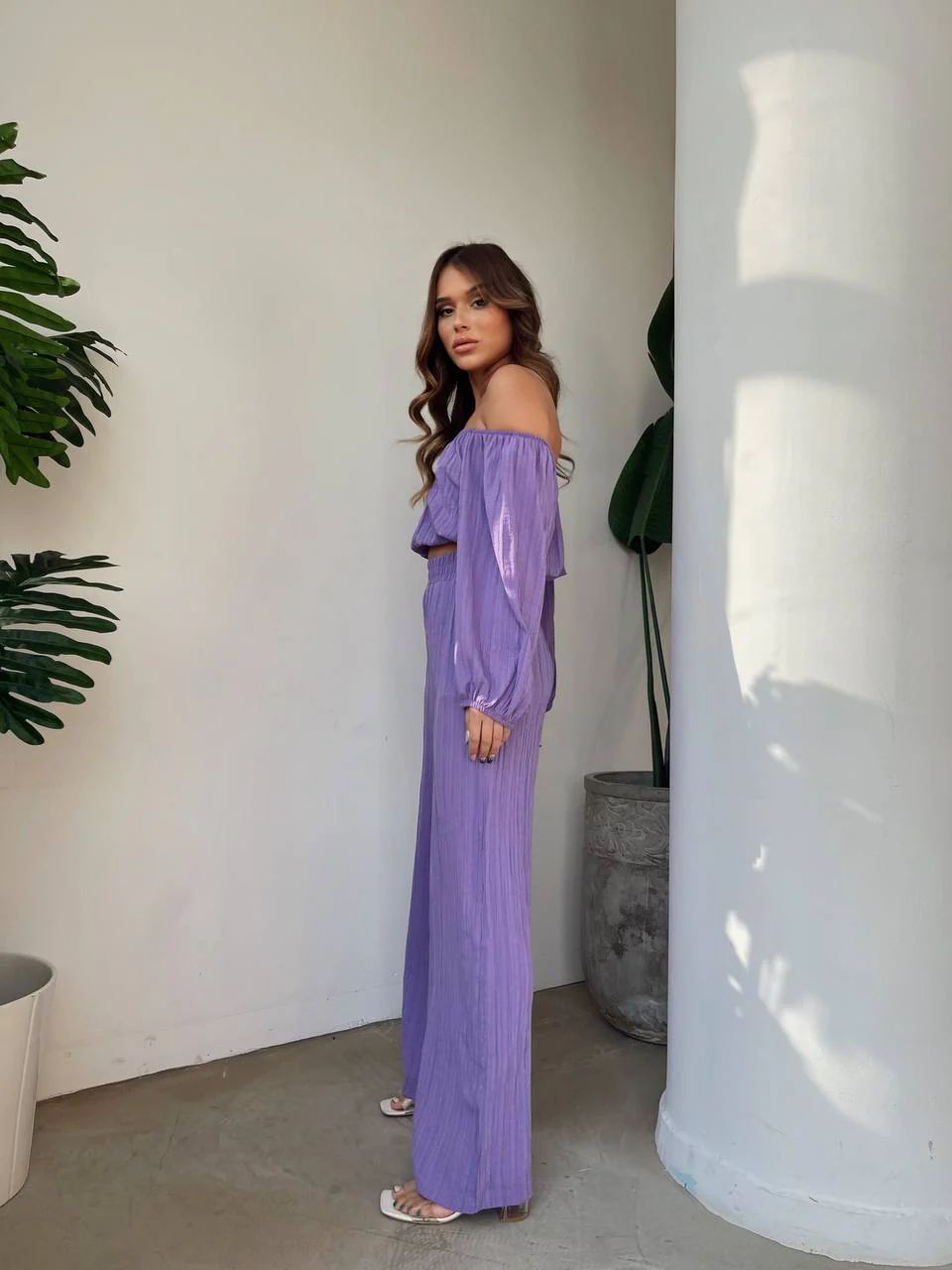Two-Piece Set | Dames zomer set met offshoulder crop top en wijde broek