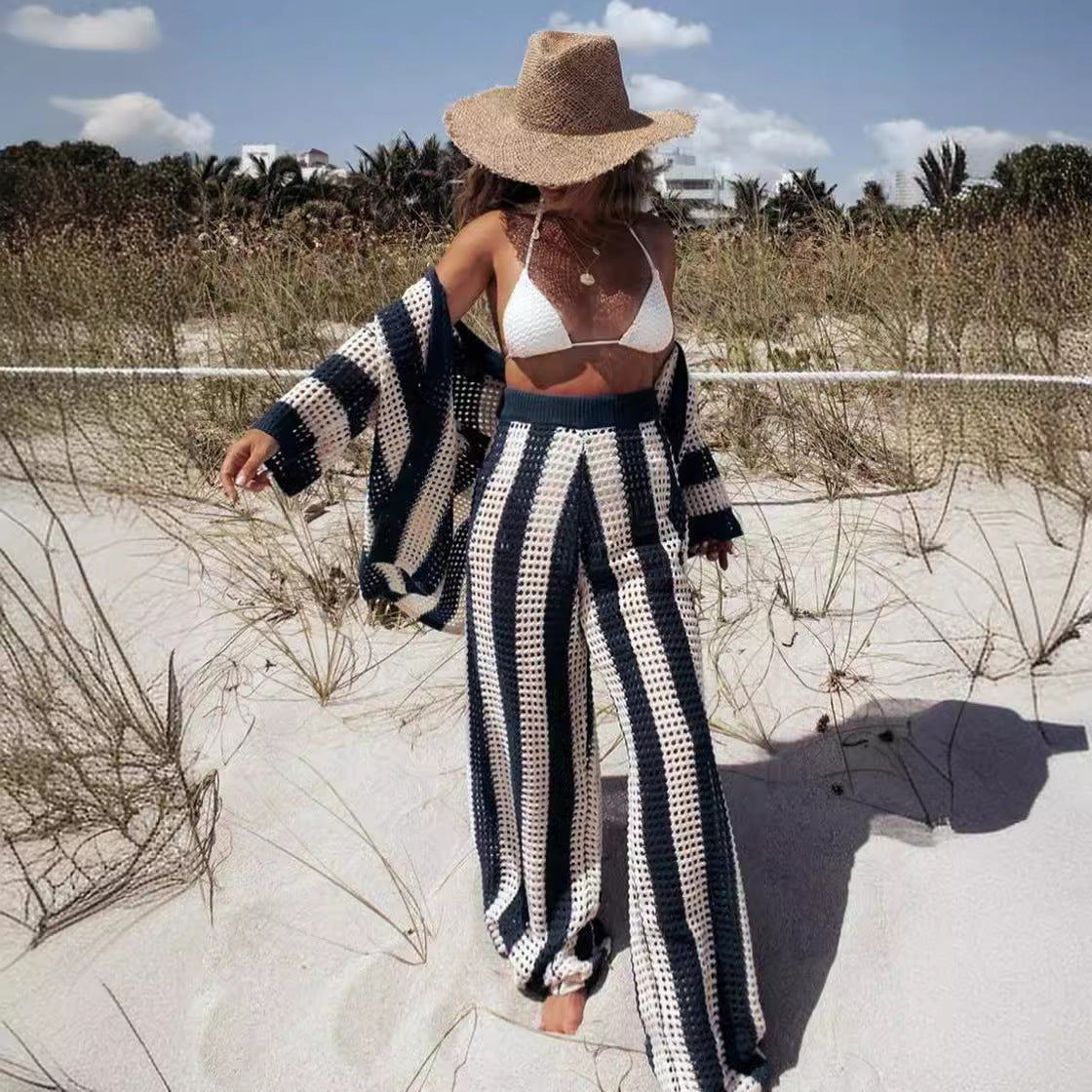 Agnes | Dames Set – Luchtige Open Knit Twee-Delige Outfit met V-hals Shirt en Wijde Broek