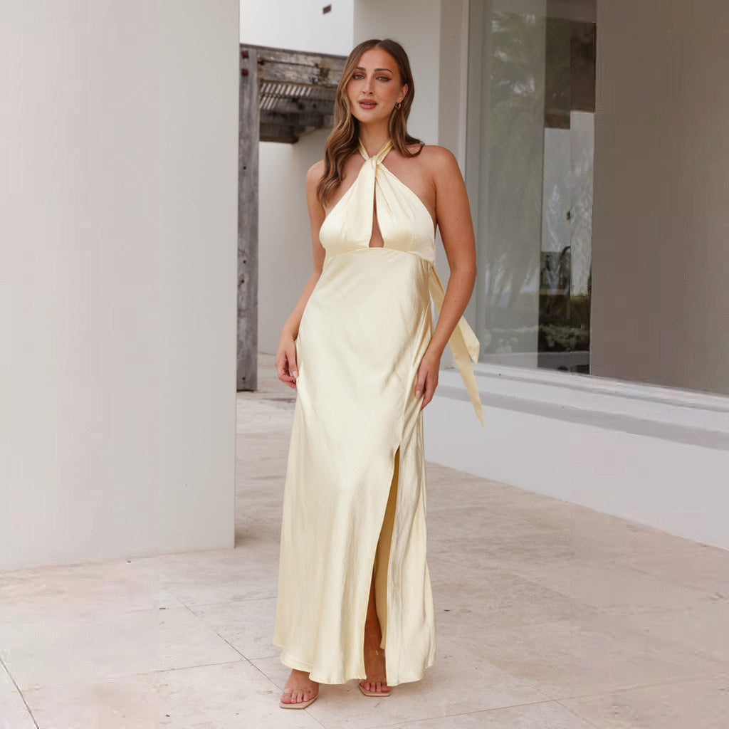 Britt | Dames Galajurk – Halternek Maxi Jurk met Fitted Taille en Glanzende Satijnlook