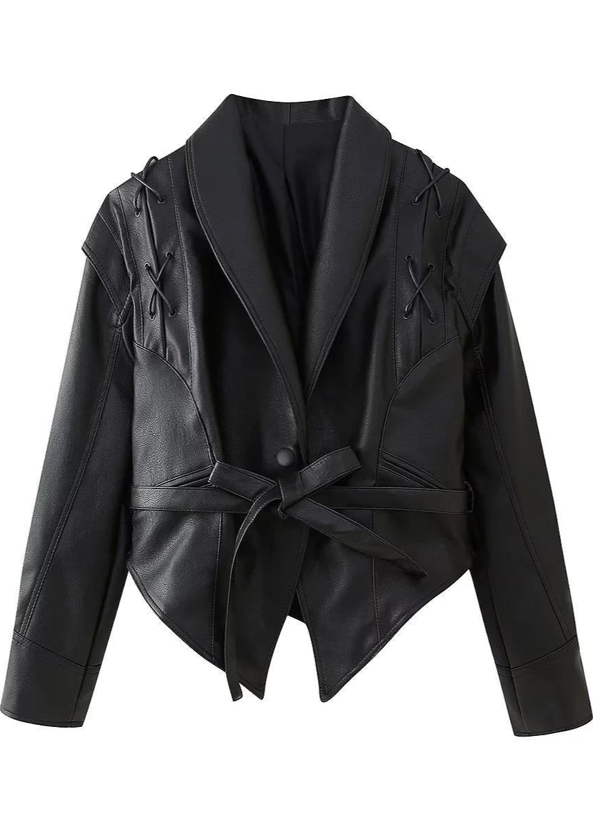 Sera Leren Blazer Jas | Dames blazer in zwart kunstleer met strikriem en schouderdetails