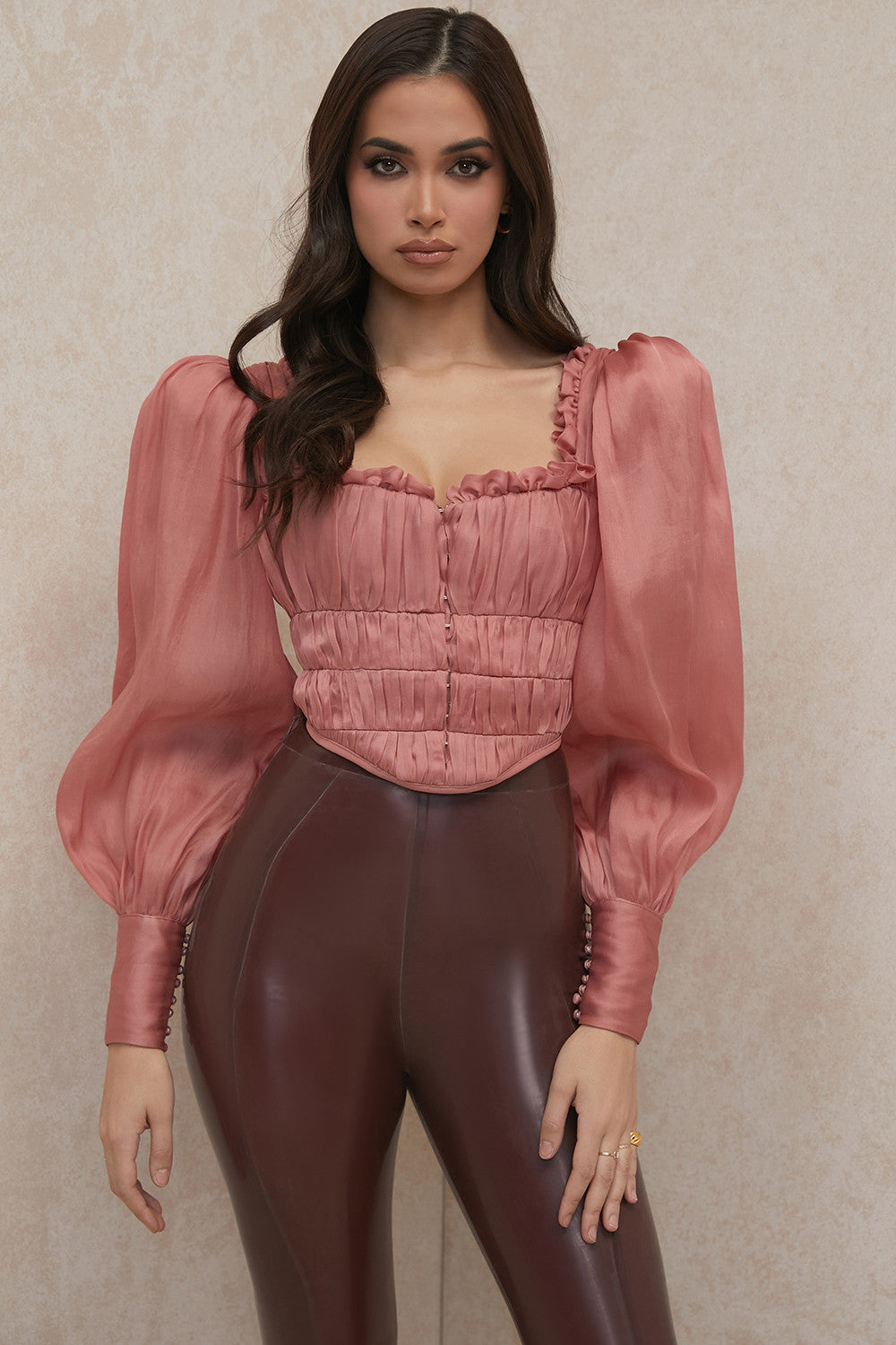 Miriam | Dames Blouse – Getailleerd Model, Satijnlook, Ruches, Pofmouwen & Sweetheart Halslijn