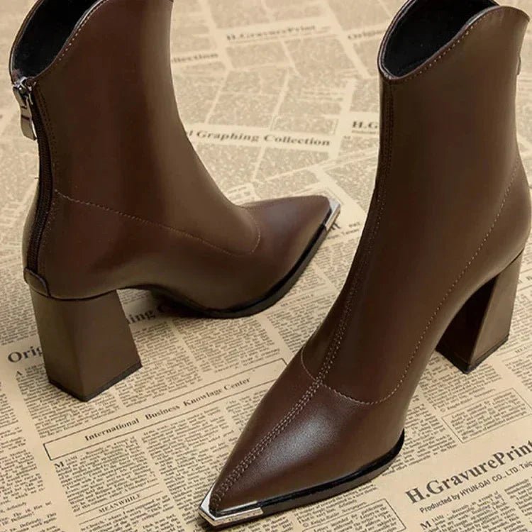 Meral | Dames Enkellaarsjes met Luxe Leren Design en Verfijnde Afwerking