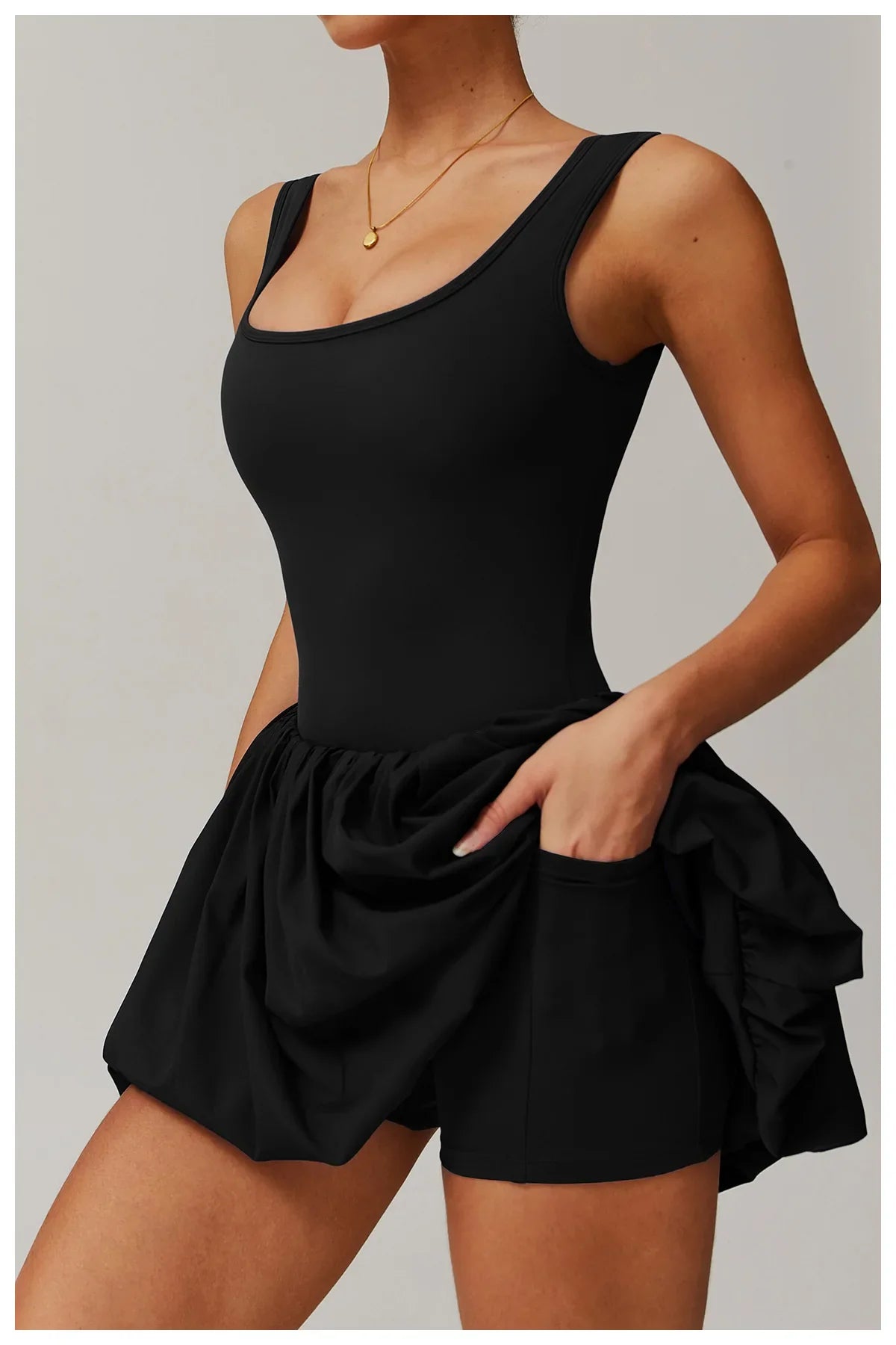 Elena Playsuit Dames | Sportieve Jumpsuit met Rok en Ingebouwde Shorts