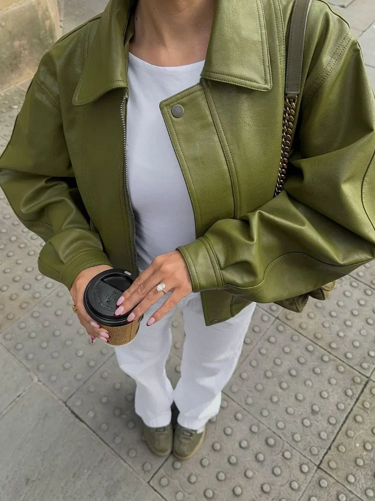 Elza PU-Leren Jas | Oversized dames jas in olijfgroen met moderne streetwear look