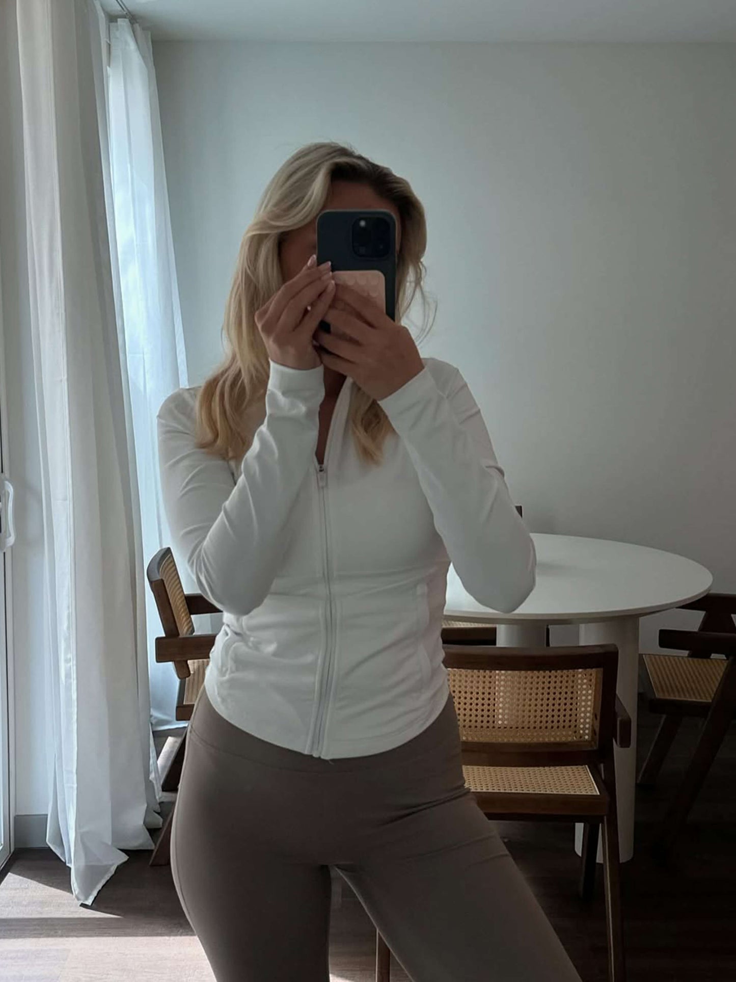 LOIS Fitness Jacket | Dames Sportjas met Sneldrogende Stof en Staande Kraag