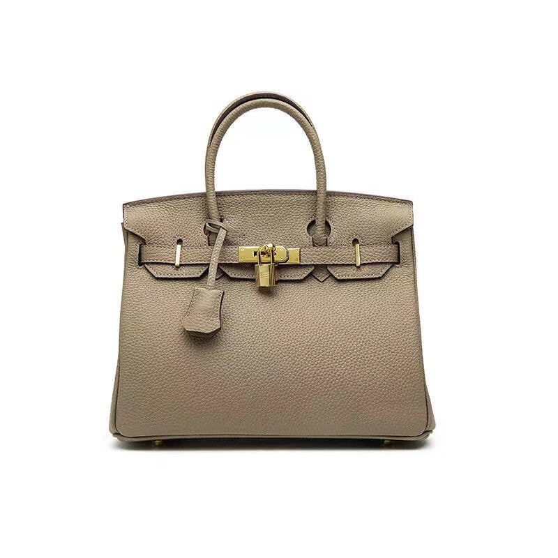 Mea Handtas | Luxe Dames Handtas van Leer met Gouden Hardware en Iconisch Design