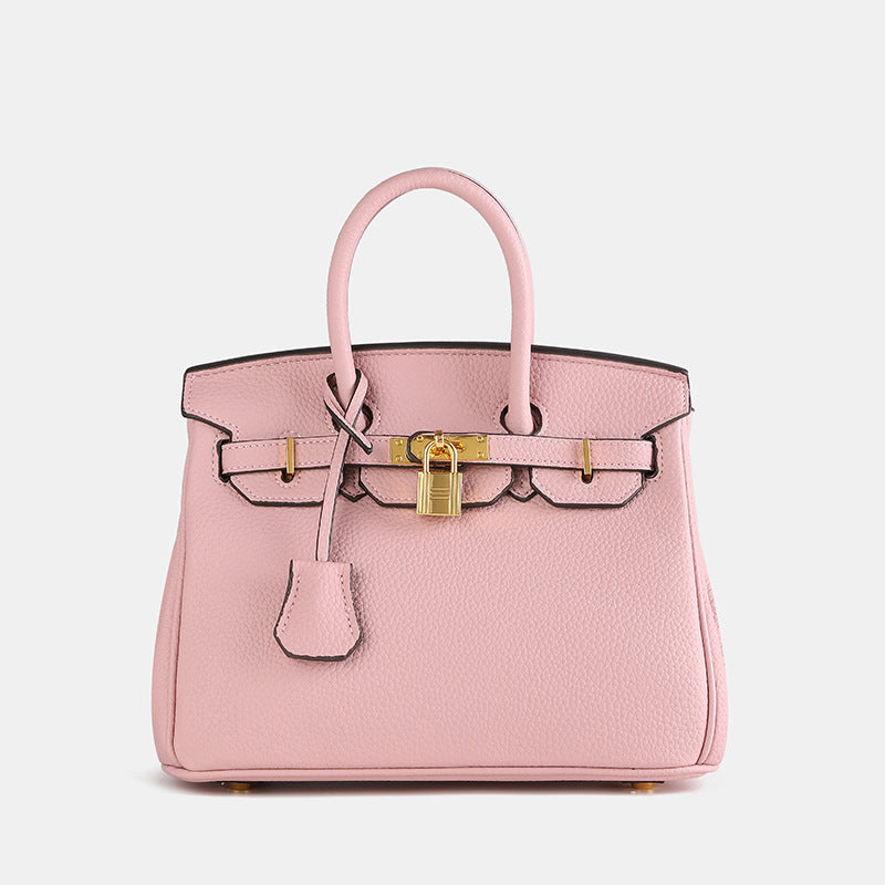 Mea Handtas | Luxe Dames Handtas van Leer met Gouden Hardware en Iconisch Design