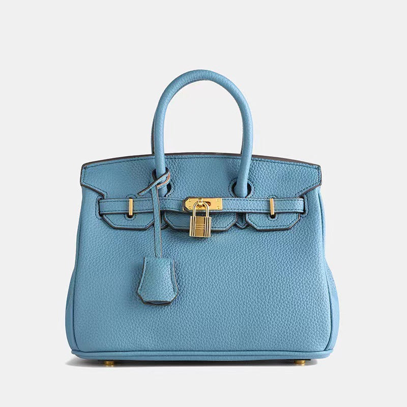 Mea Handtas | Luxe Dames Handtas van Leer met Gouden Hardware en Iconisch Design