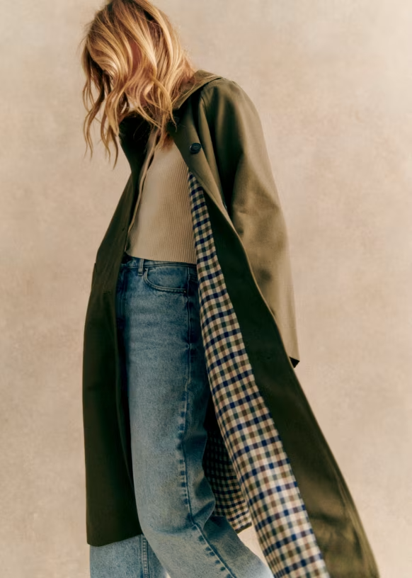 Rose Trenchcoat Dames | Tijdloze Voorjaarsjas met Subtiele Ruitjesvoering