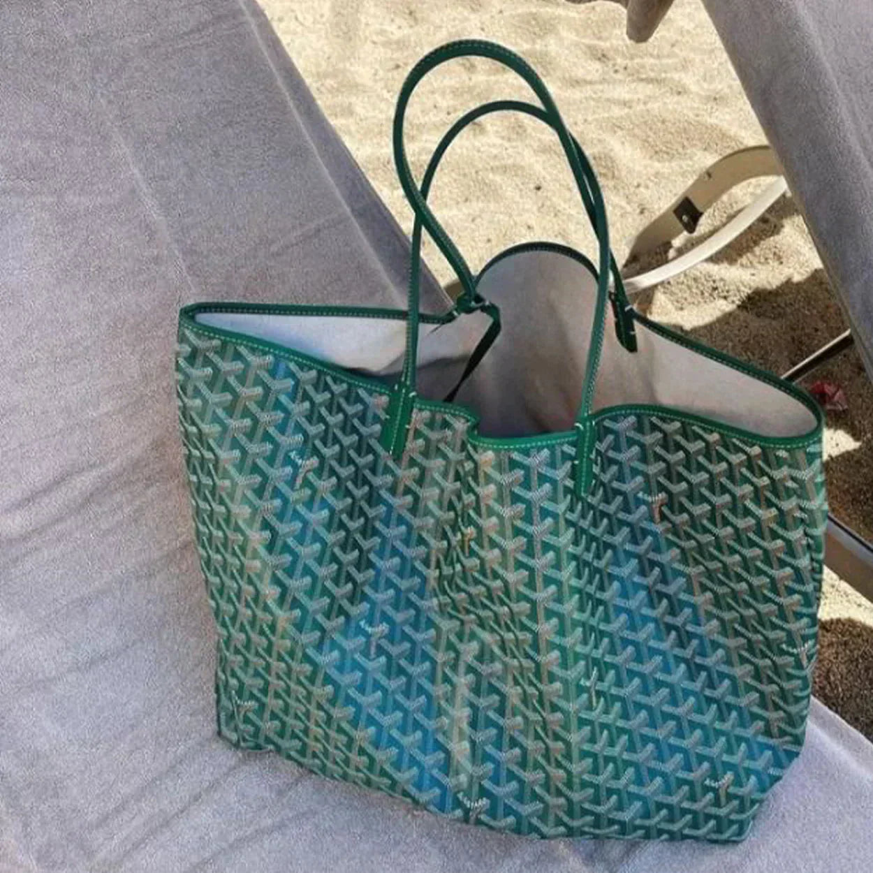 Shopper | Dames Tas met Tijdloze Monogramdetails
