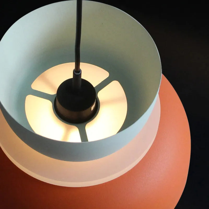 Scandinavische Hanglamp – Meerkleurig, Modern Design voor Woonkamer of Eetruimte