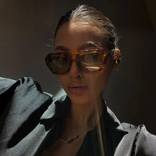 Madeleine | Zonnebril voor Dames – Trendy Design en Onmiskenbare Stijl voor Lente en Zomer