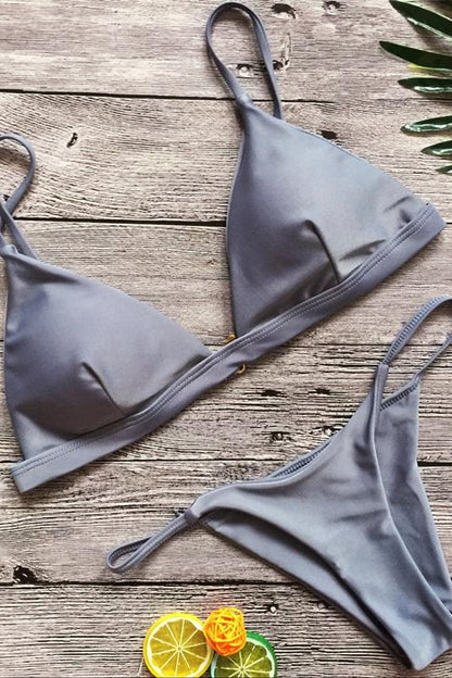 Danae | Dames Bikini – Sexy Grijze Hoge Snit Brazilian Thong voor een Flatterende Pasvorm