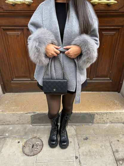 Livia Luxe Coat Dames | Trendy Winterjas met Faux Fur en Strikceintuur