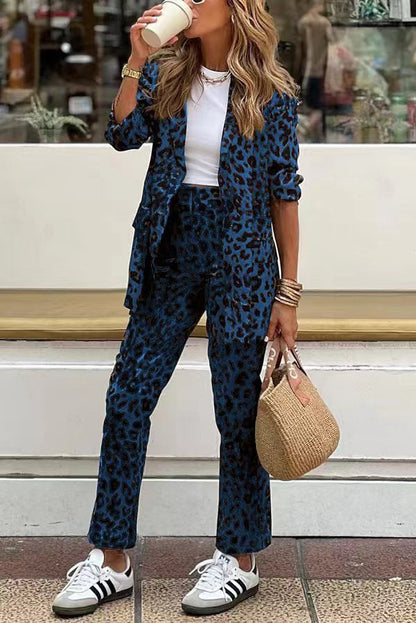 Linda Blazer Set | Dames blazer en broek met luipaardprint in comfortabele casual chic stijl