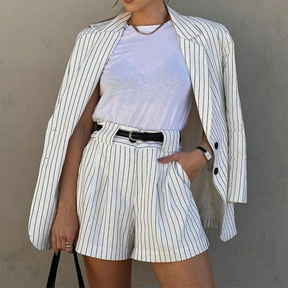Nicolette | Dames Blazer en Short Set – Gestreept – Oversized Fit – Hoge Taille
