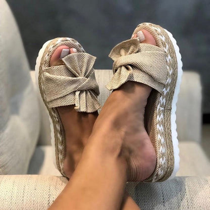 Caro | Platform Sandalen Dames – Zachte Inlegzool, Gevlochten Zool & Grote Strik