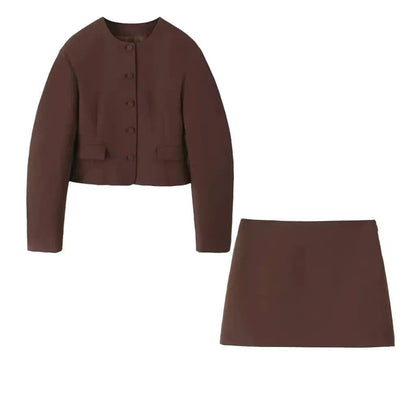 Mocha Mousse Set | Dames co-ord set met top en rok in trendkleur 2025