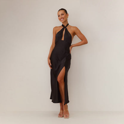 Britt | Dames Galajurk – Halternek Maxi Jurk met Fitted Taille en Glanzende Satijnlook