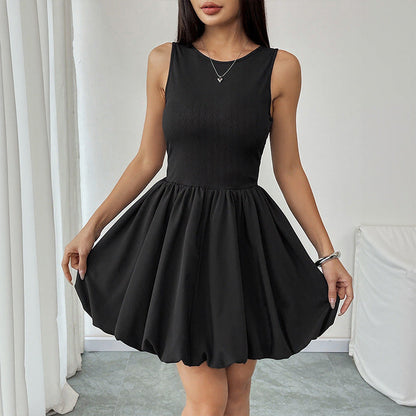 Jolien | Dames Mini Jurk – Getailleerd Mouwloos Model met Flared Rok en Bubble Zoom
