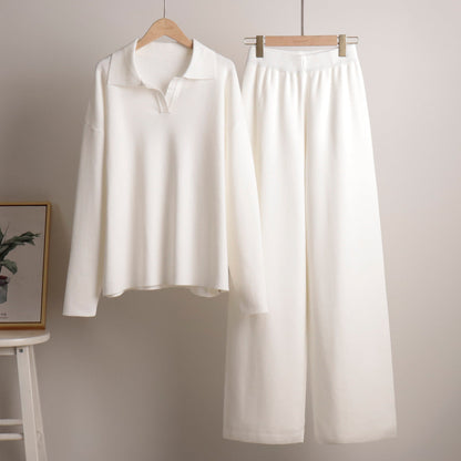 Indy Lounge Set | Dames loungepak met oversized polosweater en brede broek in zandkleur