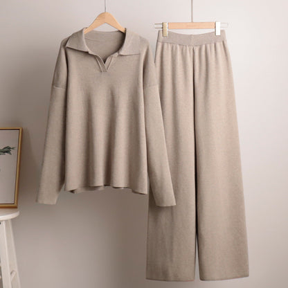 Indy Lounge Set | Dames loungepak met oversized polosweater en brede broek in zandkleur
