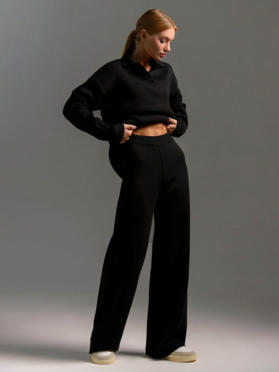 Indy Lounge Set | Dames loungepak met oversized polosweater en brede broek in zandkleur