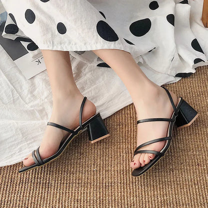 Calina | Dames Sandalen met Doorzichtige Bandjes en Comfortabele Hak voor Elegante Zomerstijl