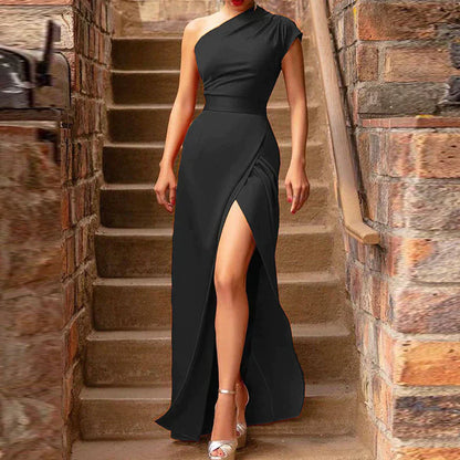 Rika | Asymmetrische One-Shoulder Jurk voor Dames – Luxe en Flatterende Pasvorm
