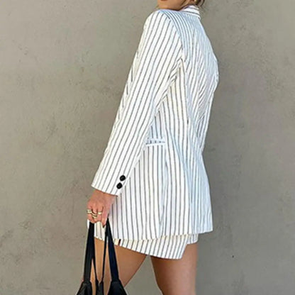 Nicolette | Dames Blazer en Short Set – Gestreept – Oversized Fit – Hoge Taille