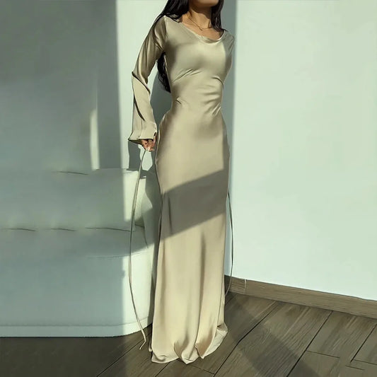 Tineke | Dames Bodycon Jurk – Slim Fit, Luxe Stof, Lange Mouwen, Elegante Pasvorm