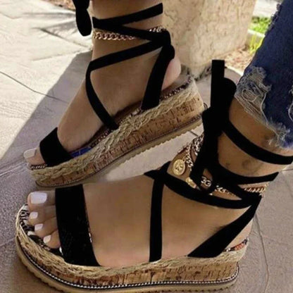 Carlijn | Dames Platform Sandalen met Gevlochten Zool en Vetersluiting – Comfortabele Zomerschoenen met Kleurrijk Patroon