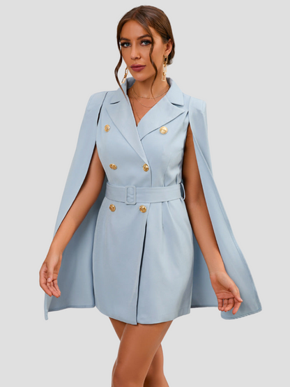 Elettra | Dames Cape Blazer Jurk – Elegante Tailleaccentuatie met Luxe Gouden Knopen