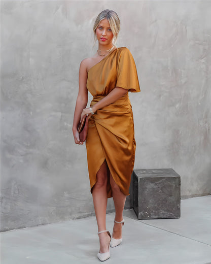 Xaviera | Dames Zijde Feestjurk – Luxe, Vloeiende Pasvorm & Tijdloze Elegantie