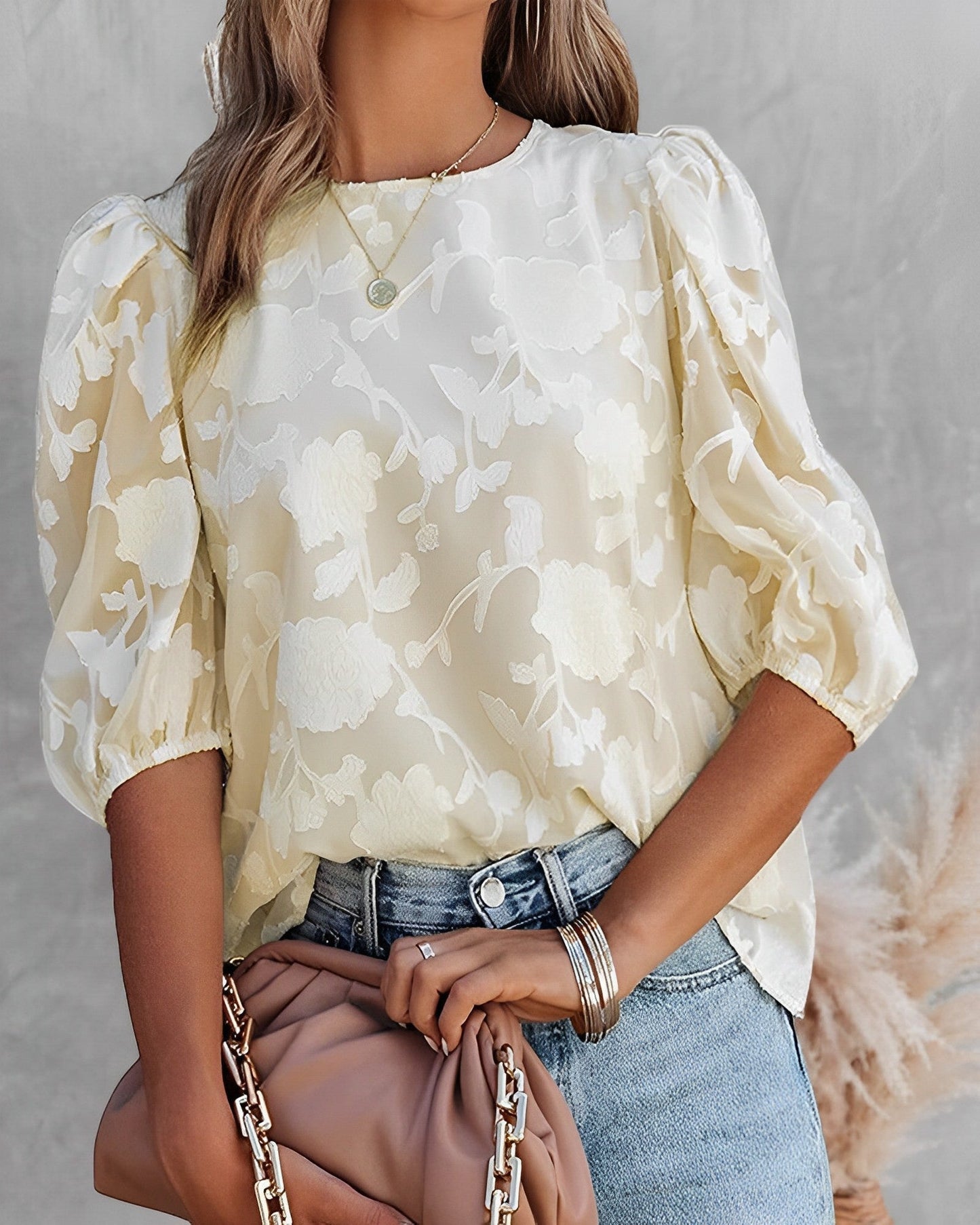 Bloemenprint Blouse | Damesblouse met pofmouwen en romantische print op lichte stof