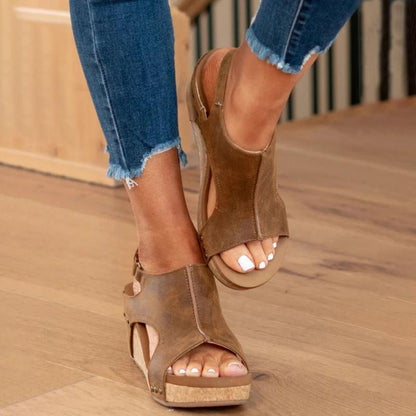 Delphine | Dames Orthopedische Sandalen – Leren, Verstelbare Bandjes, Schokabsorberende Zool