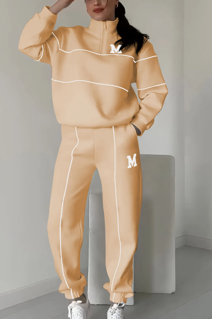Tracksuit | Dames trainingspak met contrasterende lijnen en relaxed fit