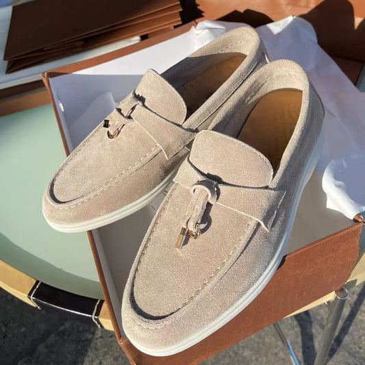 Dames loafers van suède met tijdloze elegante look